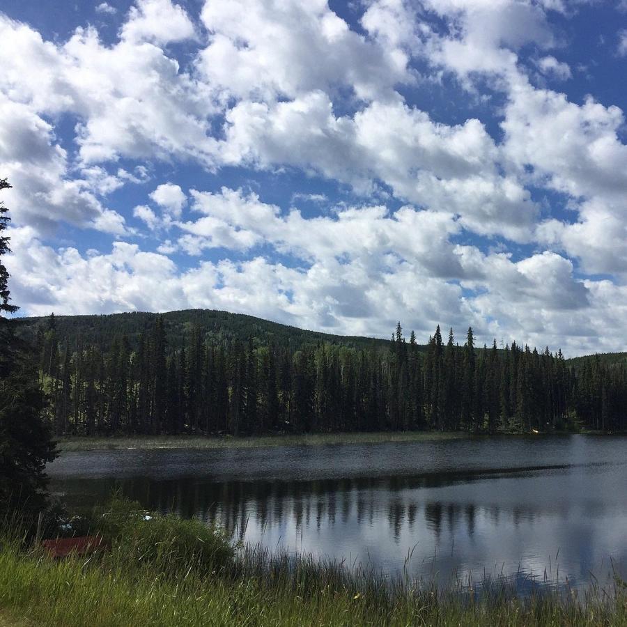 Lac Le Jeune Nature Resort Logan Lake ภายนอก รูปภาพ
