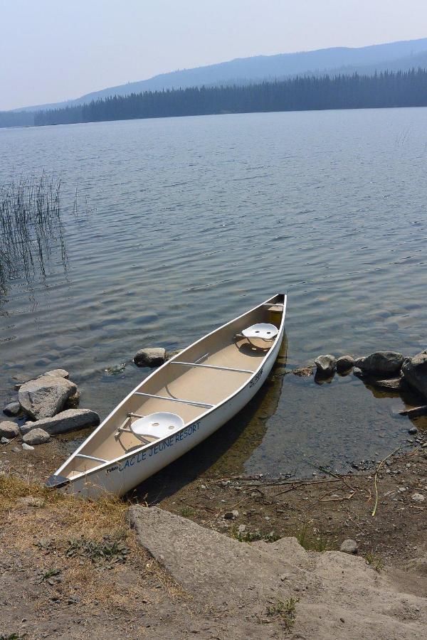 Lac Le Jeune Nature Resort Logan Lake ภายนอก รูปภาพ