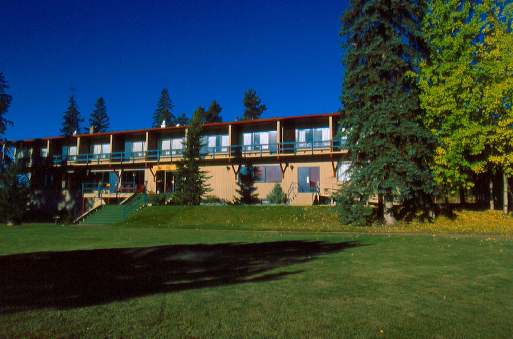 Lac Le Jeune Nature Resort Logan Lake ภายนอก รูปภาพ